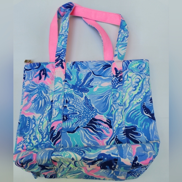 NWT Lily Pulitzer Removable Cooler Insert Tote in Saltwater Blue Shade Seekers - Picture 5 of 9